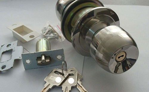 松原24小时上门开锁公司