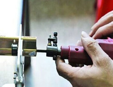 松原24小时上门开锁公司